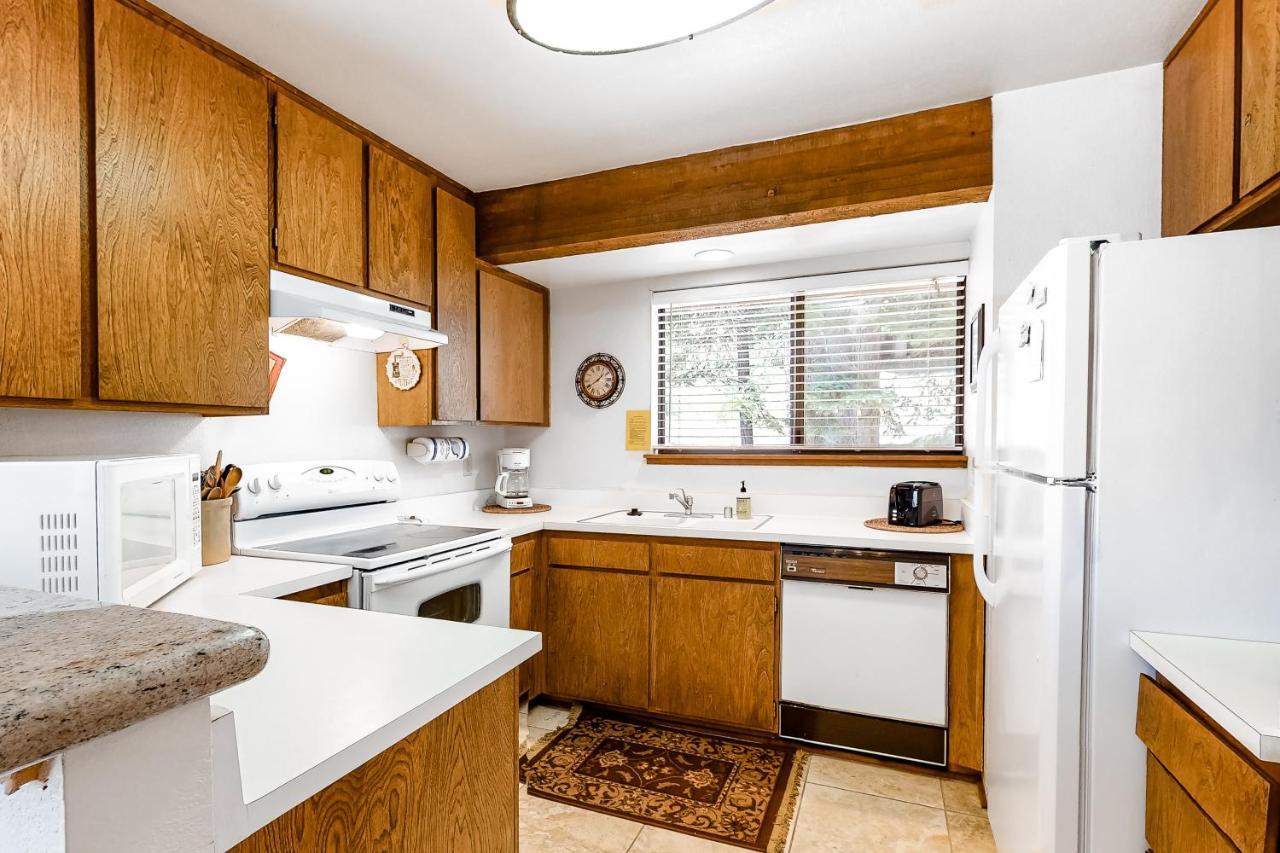 Huntington Lake Condo 92 Lakeshore Екстериор снимка