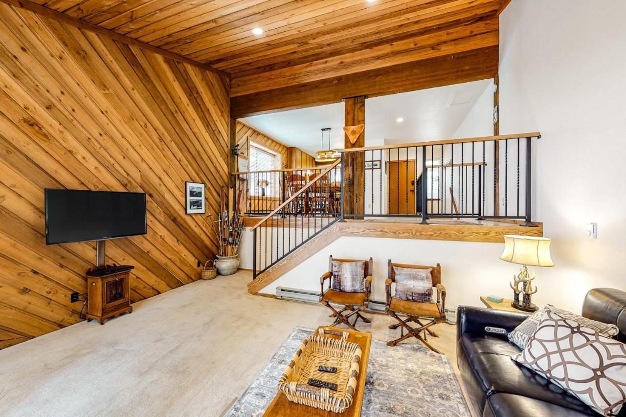 Huntington Lake Condo 92 Lakeshore Екстериор снимка