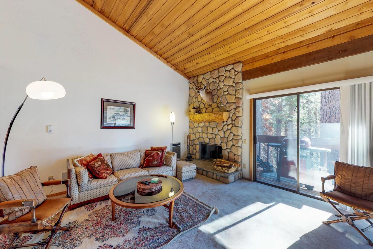 Huntington Lake Condo 92 Lakeshore Екстериор снимка
